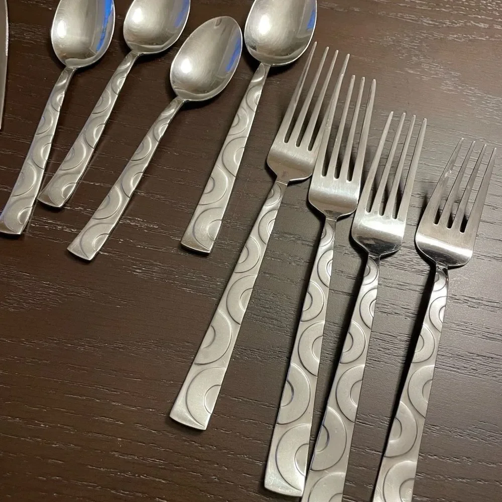 Pfaltzgraff 18/10 Garland Frost Extra Flatware Pieces